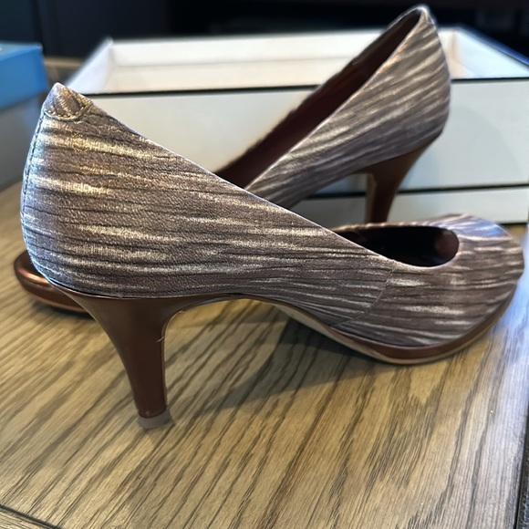 Ladies’ Heels open toe - Picture 3 of 3